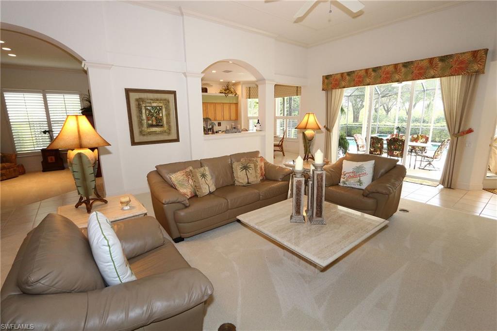 23243 Foxberry Ln Property Photo 6