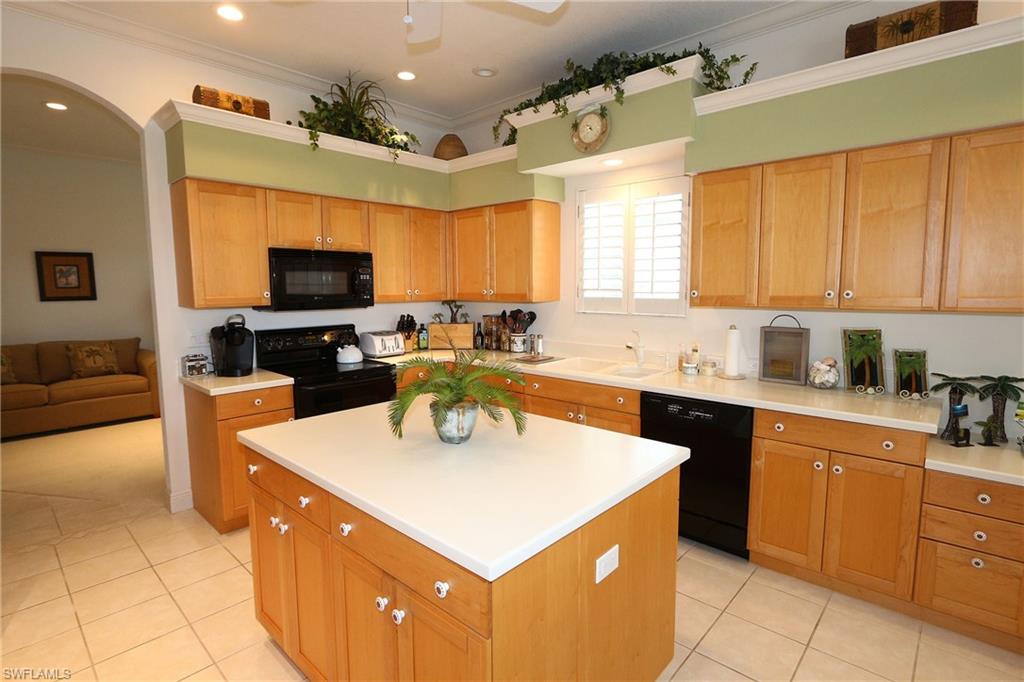 23243 Foxberry Ln Property Photo 15