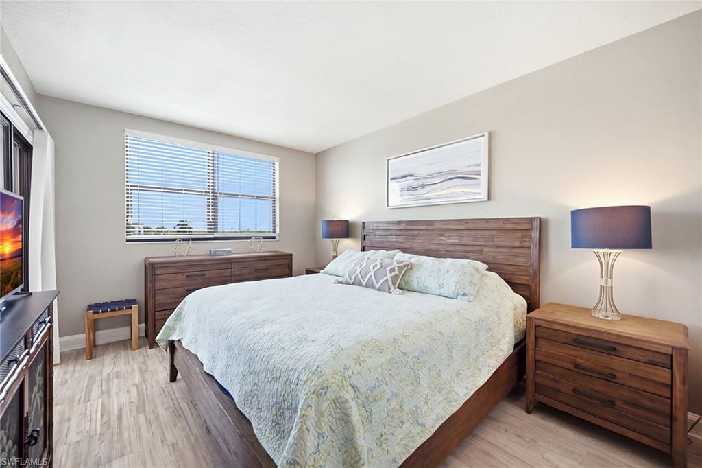 803 River Point Dr 306b Property Photo 17
