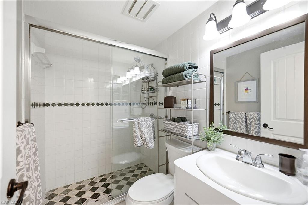 803 River Point Dr 306b Property Photo 19