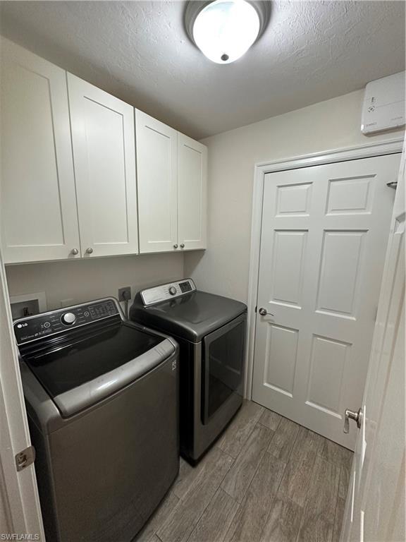 21194 Old Oak Pl Property Photo 24