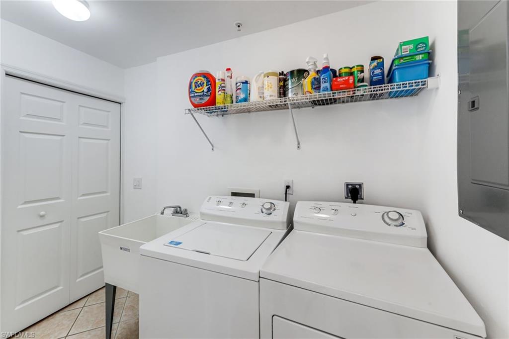 2373 Hidden Lake Ct 8101 Property Photo 16