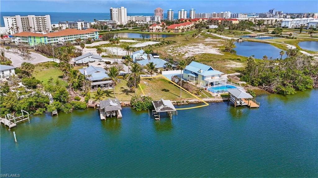 22491 Buccaneer Lagoon St Property Photo 11