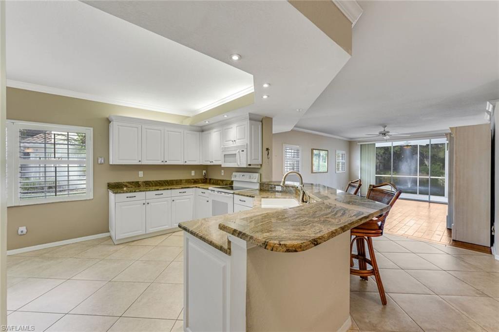 6825 Satinleaf Rd S 101 Property Photo 9