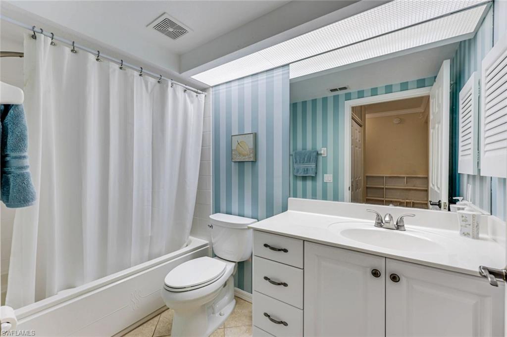 6825 Satinleaf Rd S 101 Property Photo 24