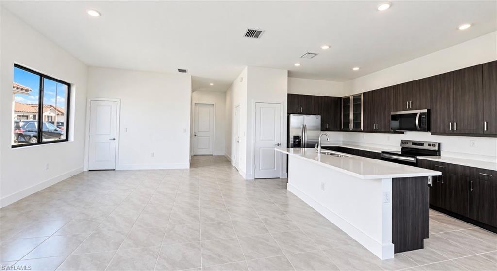 5543 Cassidy Ln Property Photo 4