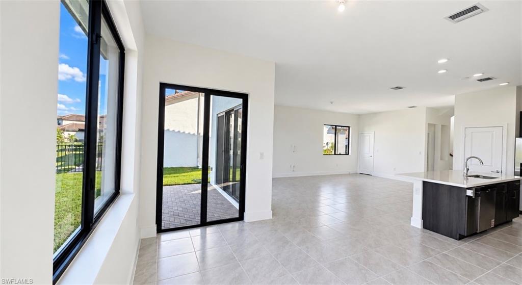 5543 Cassidy Ln Property Photo 7