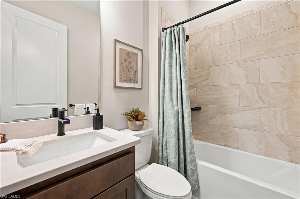 15673 Triesta Ln Property Photo 6