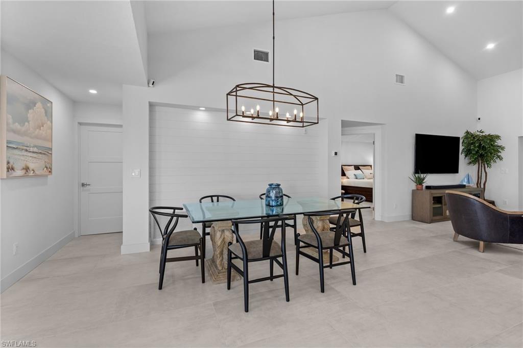 6855 San Marino Dr 201b Property Photo 15