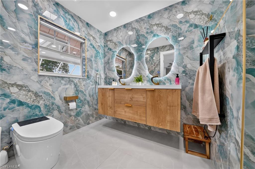 6255 Cedar Tree Ln Property Photo 10