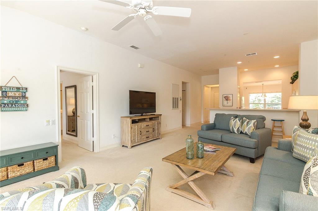 1025 Tarpon Cove Dr 203 Property Photo 4