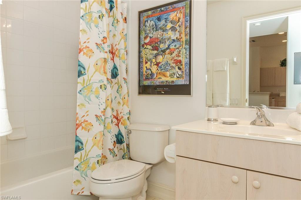 1025 Tarpon Cove Dr 203 Property Photo 16