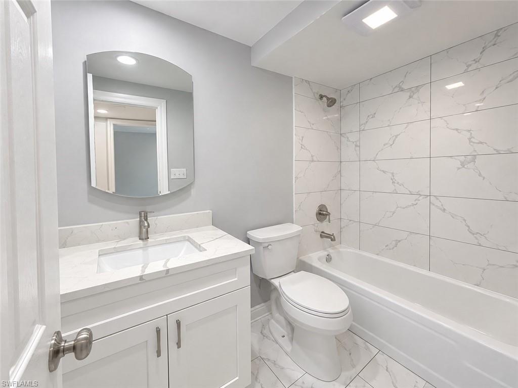 501 Forest Lakes Blvd 212 Property Photo 12