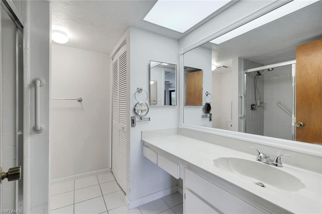 4963 Pepper Cir D-102 Property Photo 15
