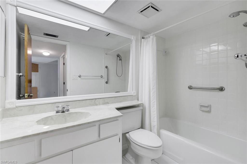 4963 Pepper Cir D-102 Property Photo 17