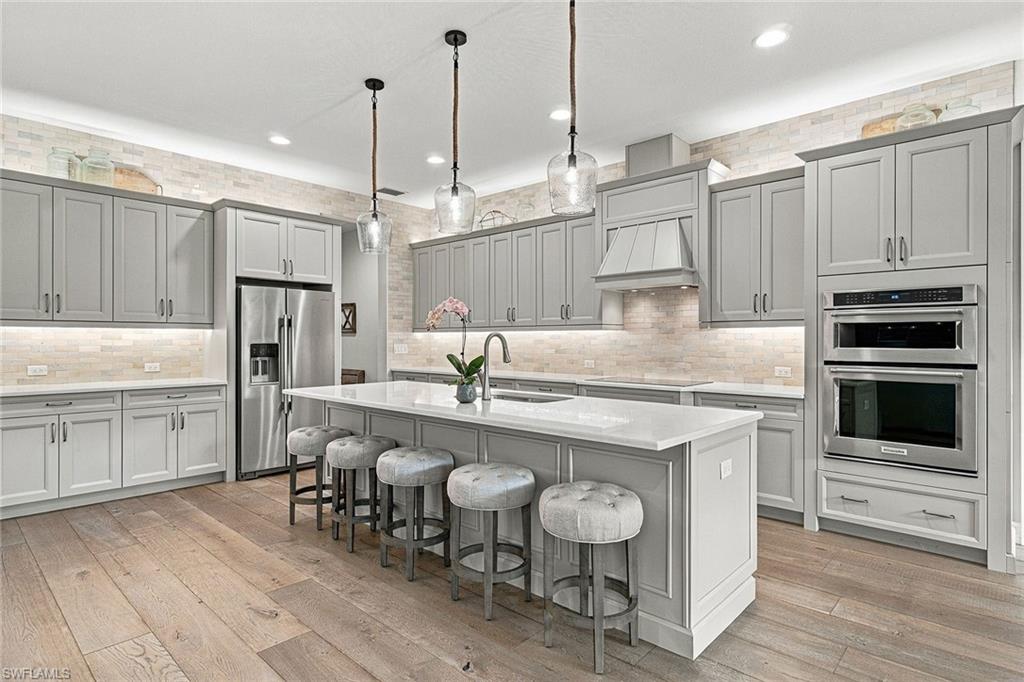 9563 Via Lago Way Property Photo 3
