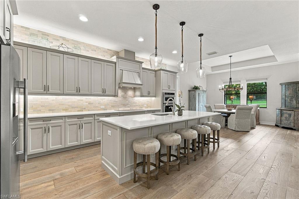 9563 Via Lago Way Property Photo 4