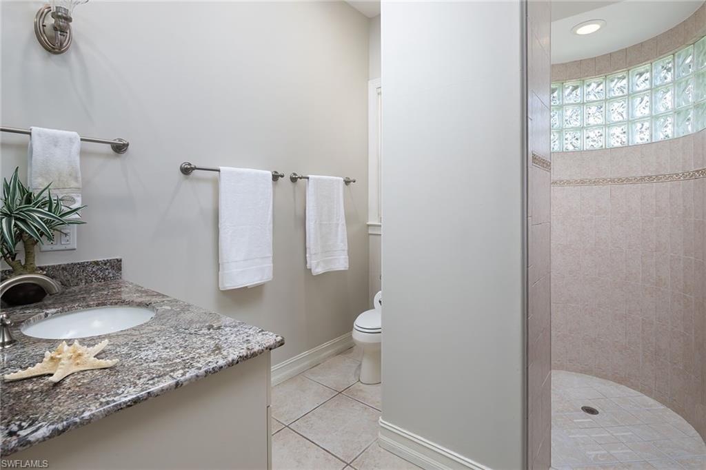 2370 Alexander Palm Dr Property Photo 33
