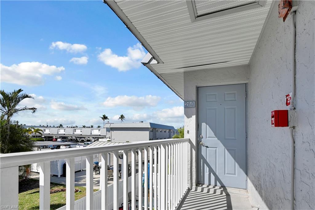 6777 Winkler Rd 268 Property Photo 2