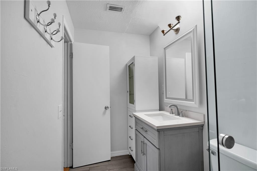 6777 Winkler Rd 268 Property Photo 18