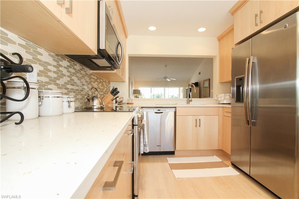 10686 Gulf Shore Dr A302 Property Photo 5