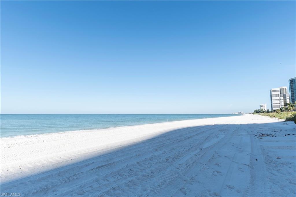 4001 Gulf Shore Blvd N 1104 Property Photo 33