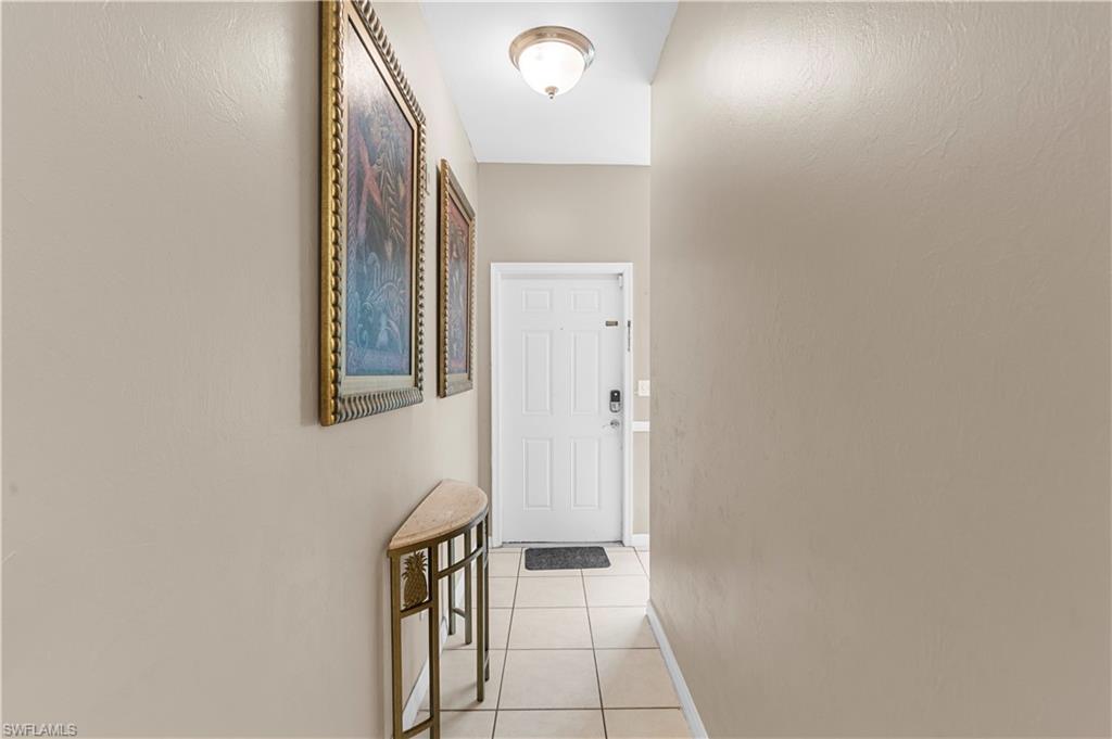 5470 16th Pl Sw 101 Property Photo 8