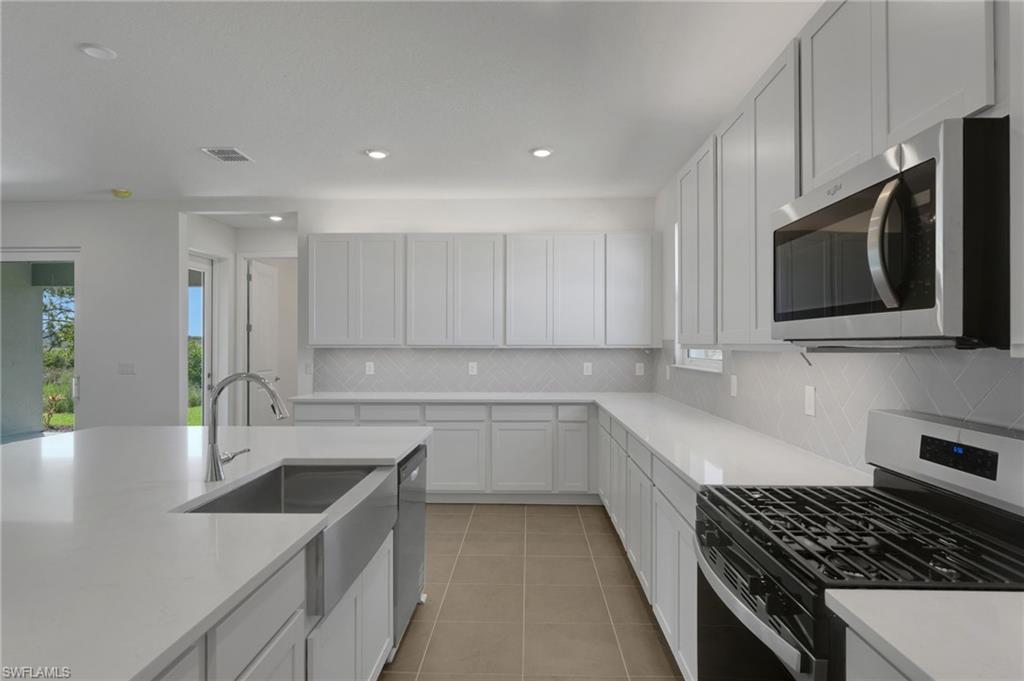 17156 Cottontail Cir Property Photo 6