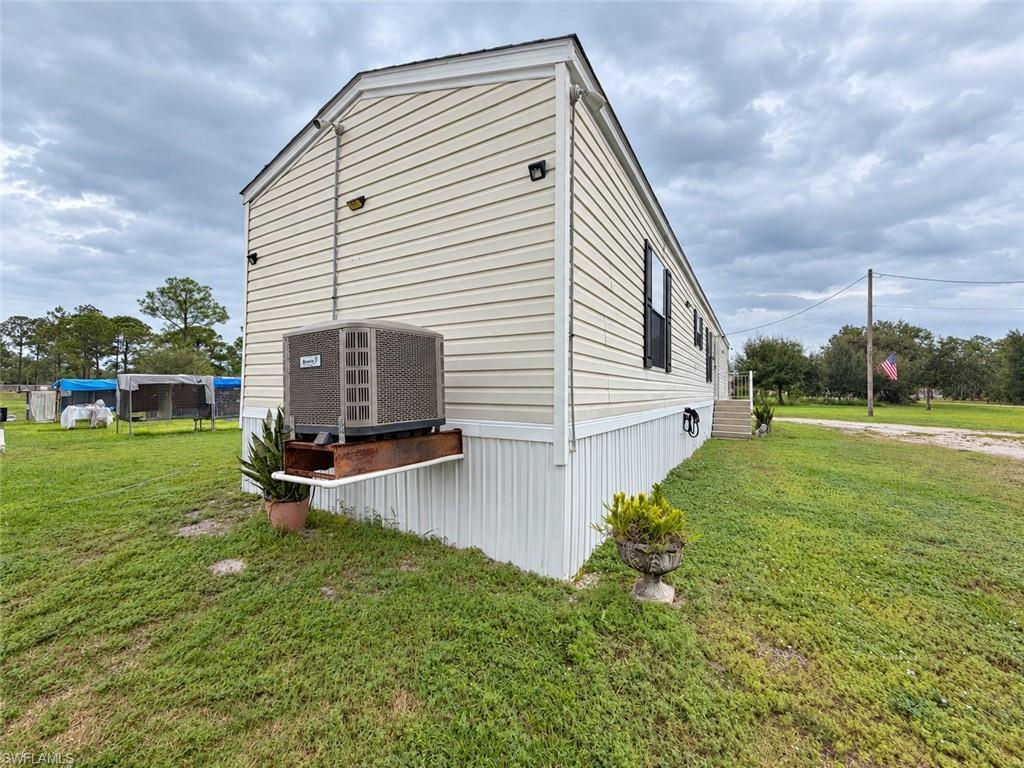 530 Olivo St Property Photo 28