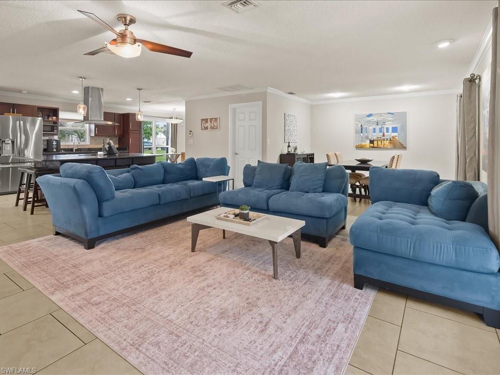 5272 Myrtle Ln Property Photo 10