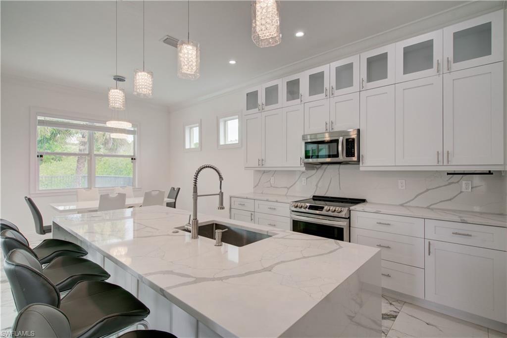15361 River Cove Ct Property Photo 11