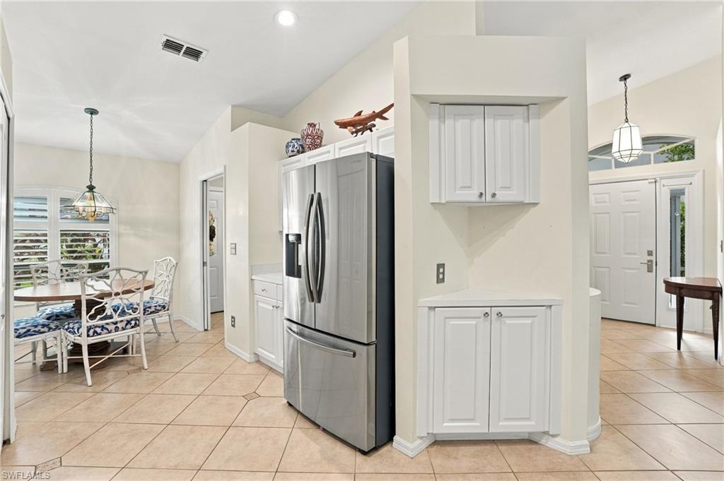 5253 Whitten Dr Property Photo 9