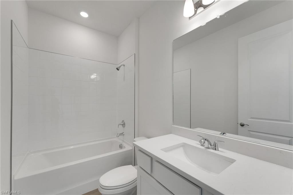 17013 Great Heron Ln Property Photo 29
