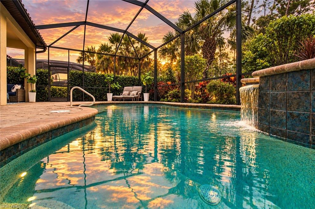 4391 Raffia Palm Cir Property Photo 6