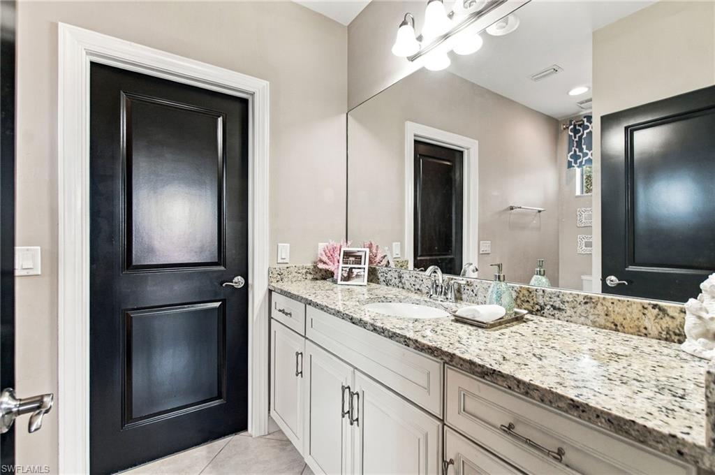 4391 Raffia Palm Cir Property Photo 33