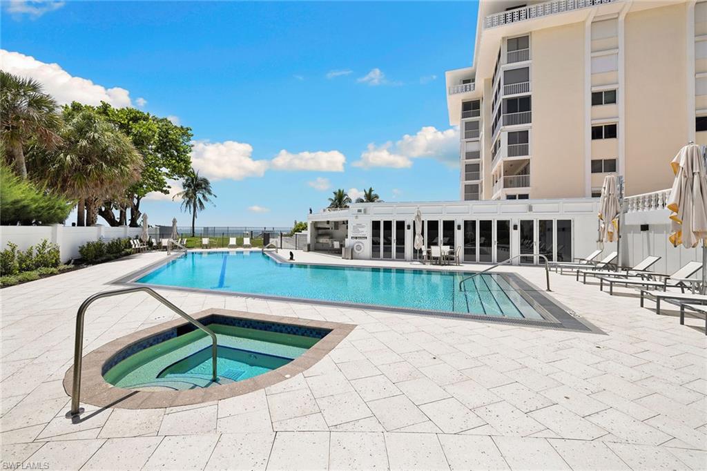 3401 Gulf Shore Blvd N 205 Property Photo 29