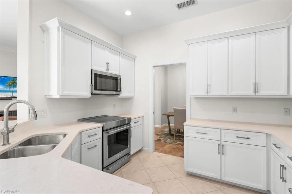 20117 Seadale Ct Property Photo 9
