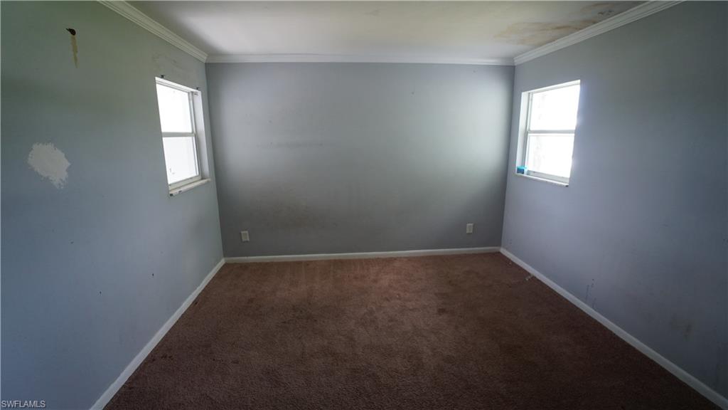 320 Hollywood St Property Photo 19