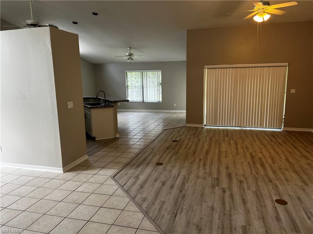18072 Horseshoe Bay Cir Property Photo 2