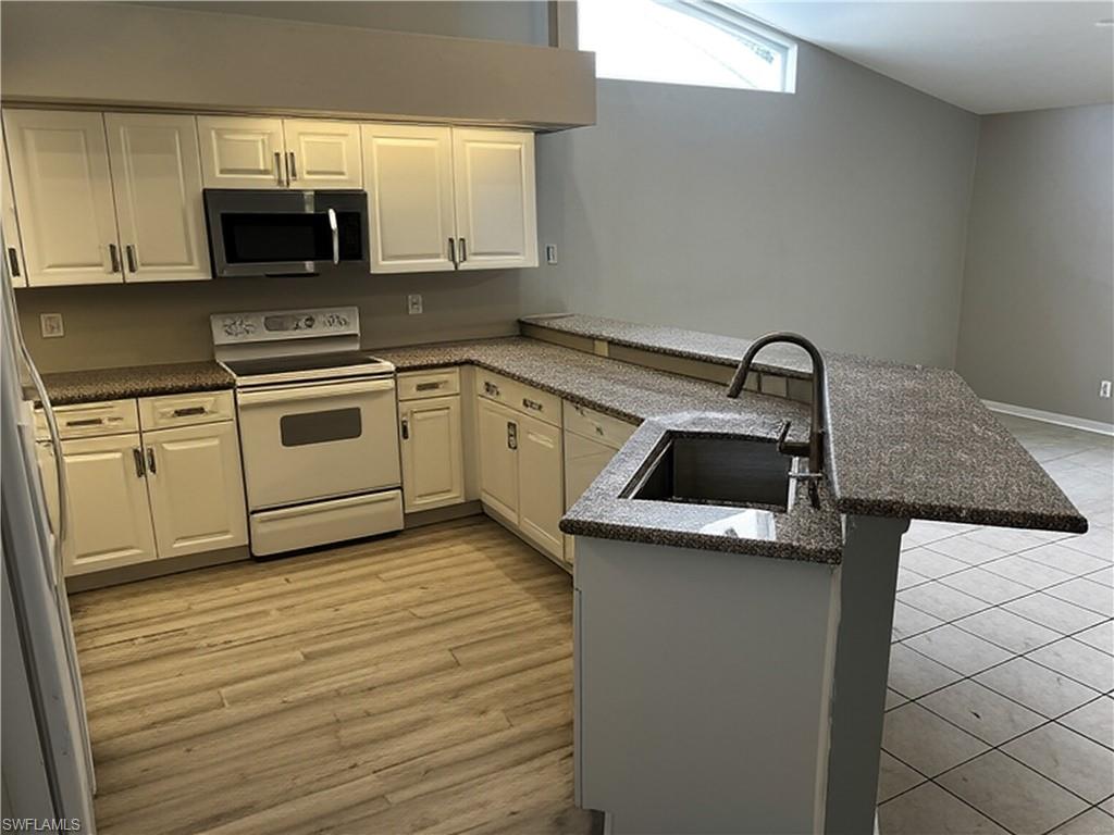18072 Horseshoe Bay Cir Property Photo 5