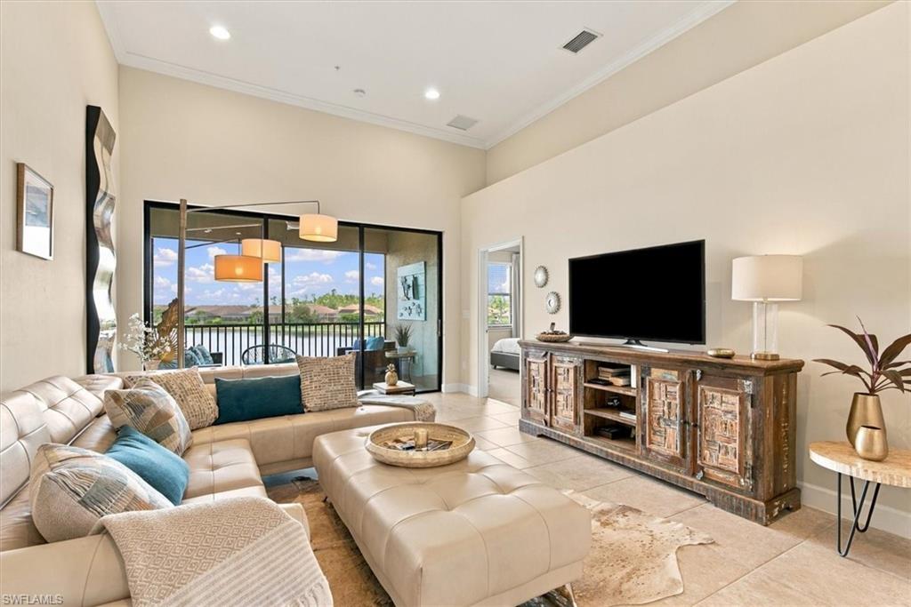 9419 Benvenuto Ct 204 Property Photo 23