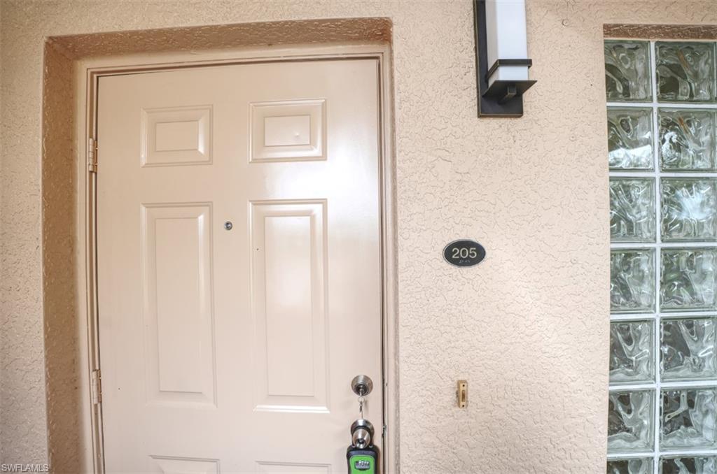 4160 Castilla Cir 204 Property Photo 4