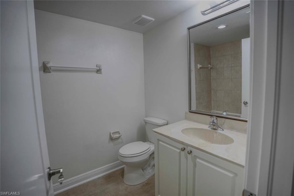 4160 Castilla Cir 204 Property Photo 11