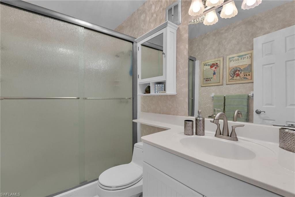 2121 Gulf Shore Blvd N 402 Property Photo 15
