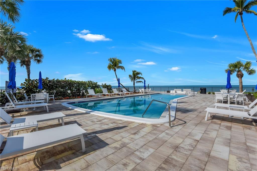 2121 Gulf Shore Blvd N 402 Property Photo 19
