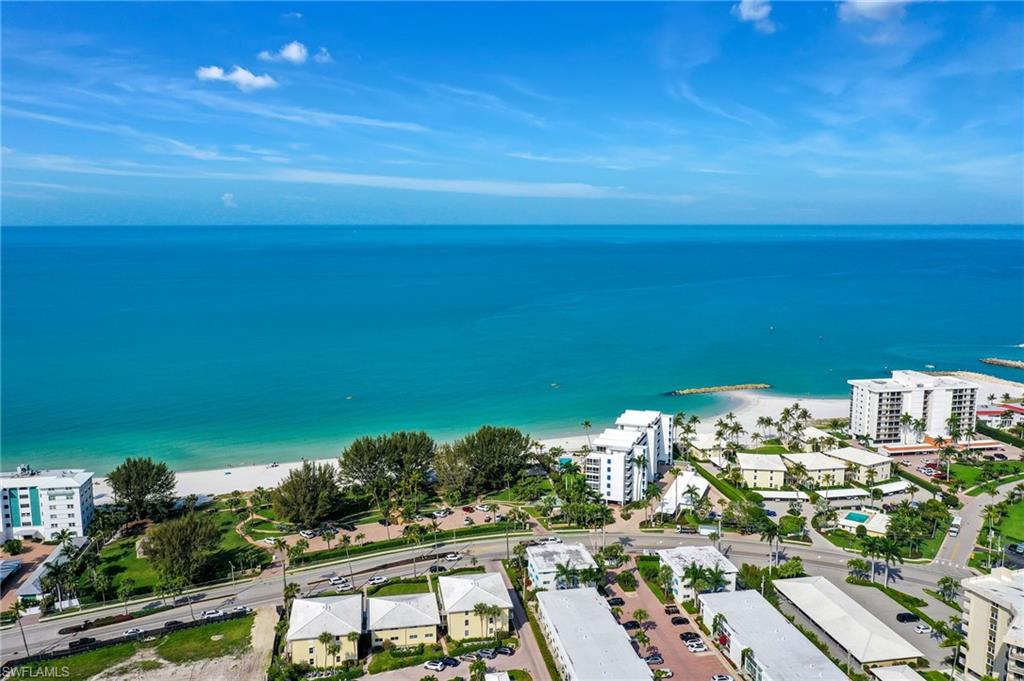 2121 Gulf Shore Blvd N 402 Property Photo 22