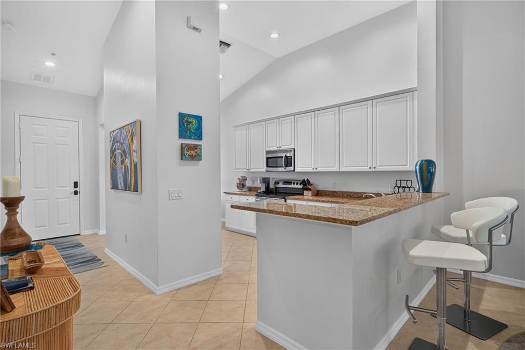 14543 Abaco Lakes Dr 202 Property Photo 5