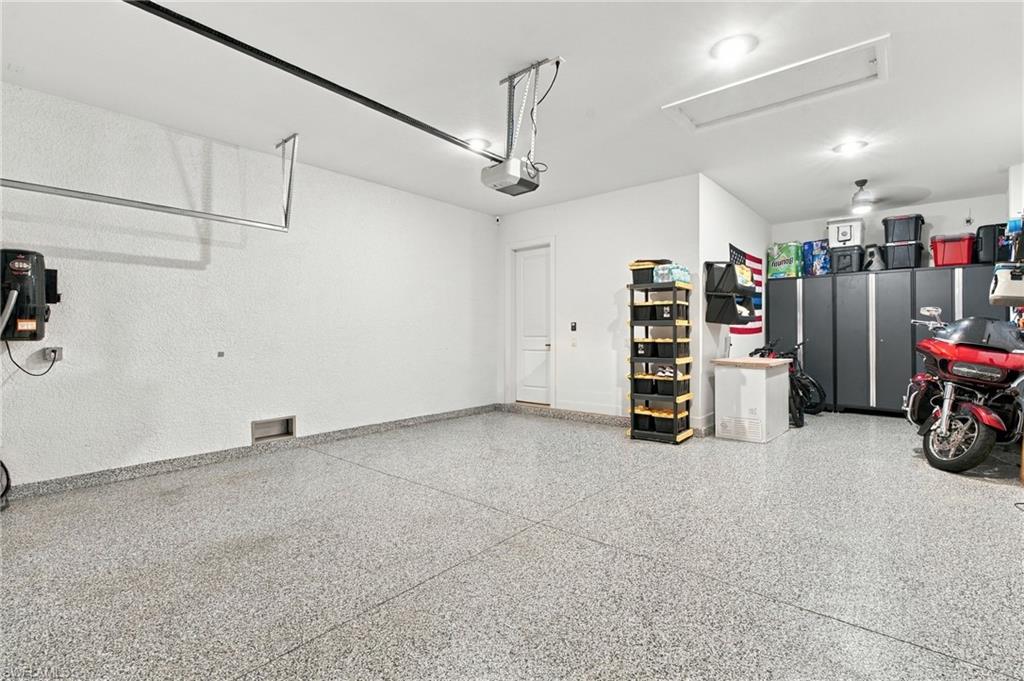15788 Derna St Property Photo 28