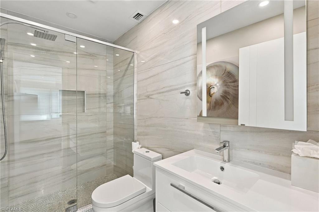 536 2nd St S 536 Property Photo 8
