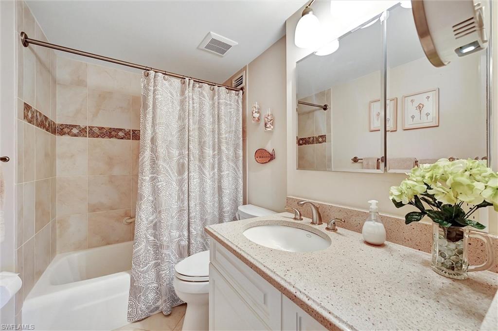 2150 Gulf Shore Blvd N 703 Property Photo 23